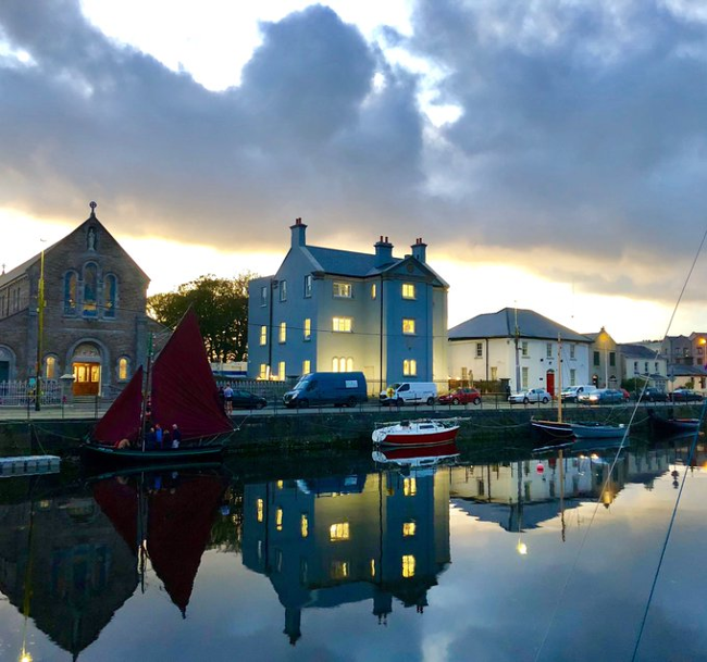 Buildings and boats in Galway city.