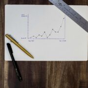 Graphic showing a business in growth mode.