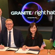 Granite executives and Right Hat leadership sign acquisition agreement, marking Granite&rsquo;s latest US expansion and strengthening its North American branding, digital and AI capabilities.